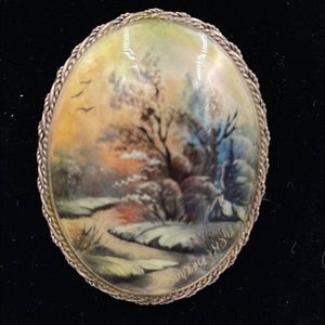 Antique Rare Russian Fedoskino Hand Painted Brooch
